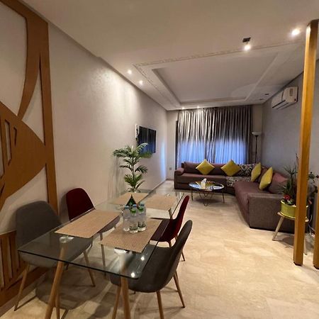 Bel Appart+2 Room+Wifi+Gare Casa Voyageur+Tram Casablanca Kültér fotó