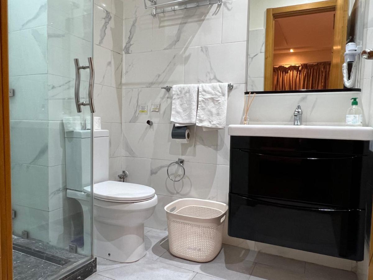 Bel Appart+2 Room+Wifi+Gare Casa Voyageur+Tram Casablanca Kültér fotó