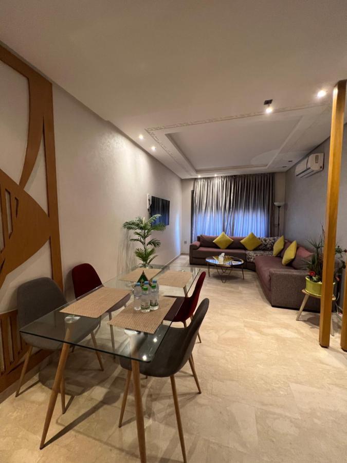 Bel Appart+2 Room+Wifi+Gare Casa Voyageur+Tram Casablanca Kültér fotó