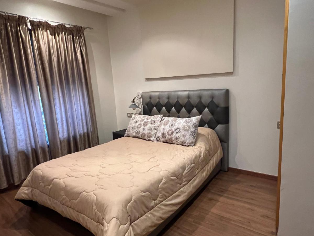 Bel Appart+2 Room+Wifi+Gare Casa Voyageur+Tram Casablanca Kültér fotó